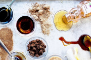 این شیرین کننده های طبیعی را موقع افطار جایگزین شکر کنیم این شیرین کننده های طبیعی را موقع افطار جایگزین شکر کنیم