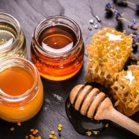 کاهش صادرات عسل در سال های اخیر موجب نگرانی می شود