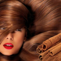 رنگ موهای خود را با ترکیب دارچین و عسل تغییر دهید