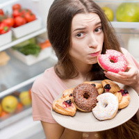 لیستی از بهترین شیرینی های طبیعی برای افرادی که رژیم دارند