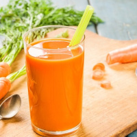 تمامی خواص و عوارض جانبی هویج / کاهش ترشحات مجاری تنفسی با ترکیب عالی هویج و عسل
