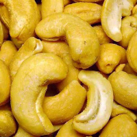 طبع ، خواص، مضرات و مصلح بادام هندی در طب سنتی