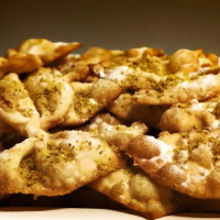 طرز تهیه گوش فیل حصیری خوشمزه با شربت عسلی
