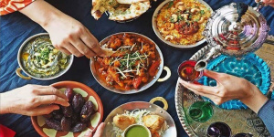 بایدها و نبایدهای تغذیه افطار و سحر از دیدگاه طب ایرانی